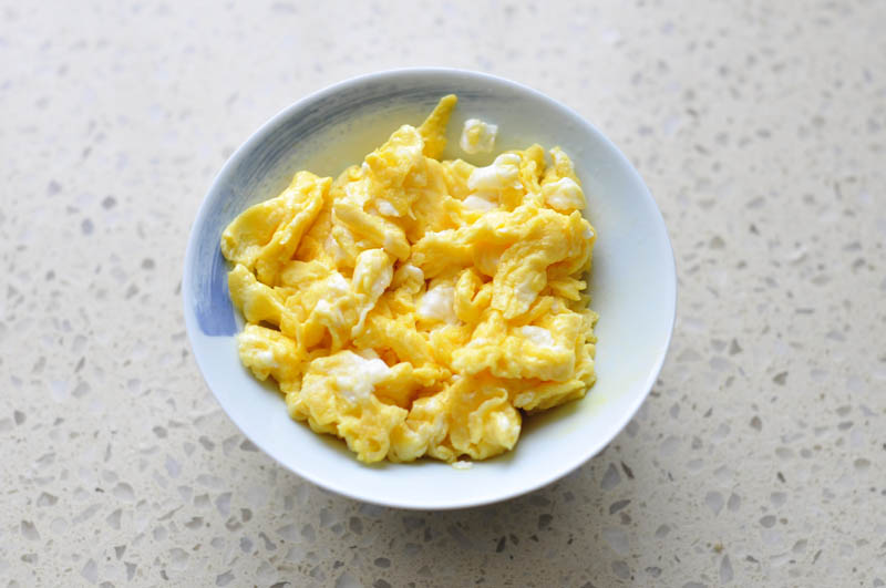 燕麦鸡蛋瘦肉粥