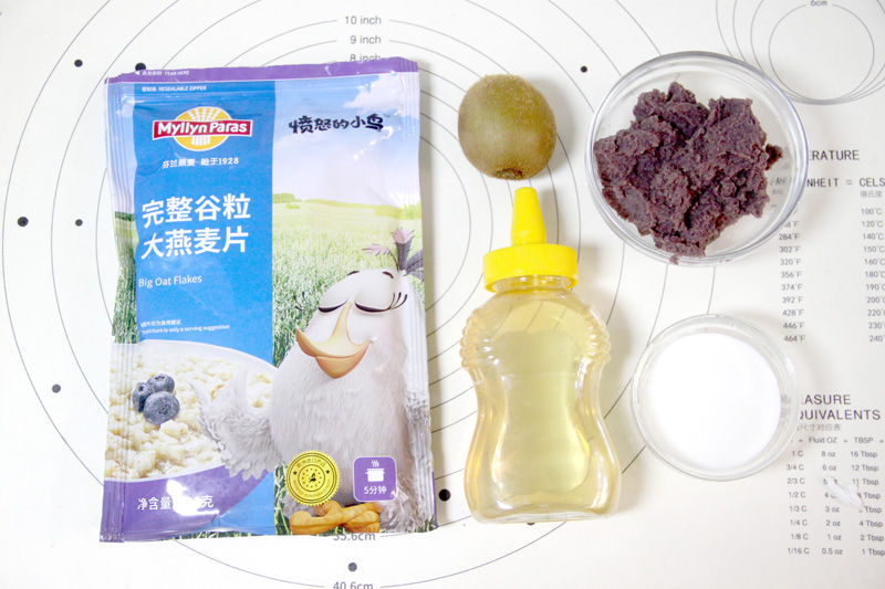 燕麦红豆甜点杯