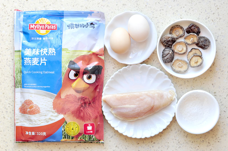 燕麦香菇鸡丁窝蛋粥