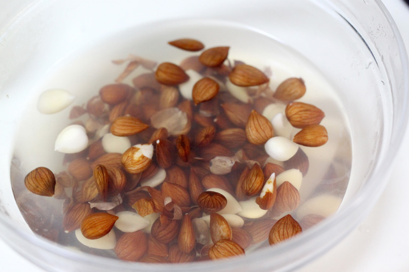 燕麦桂花杏仁茶