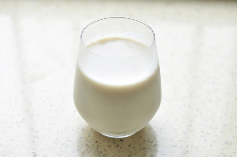 蓝莓香蕉燕麦豆乳