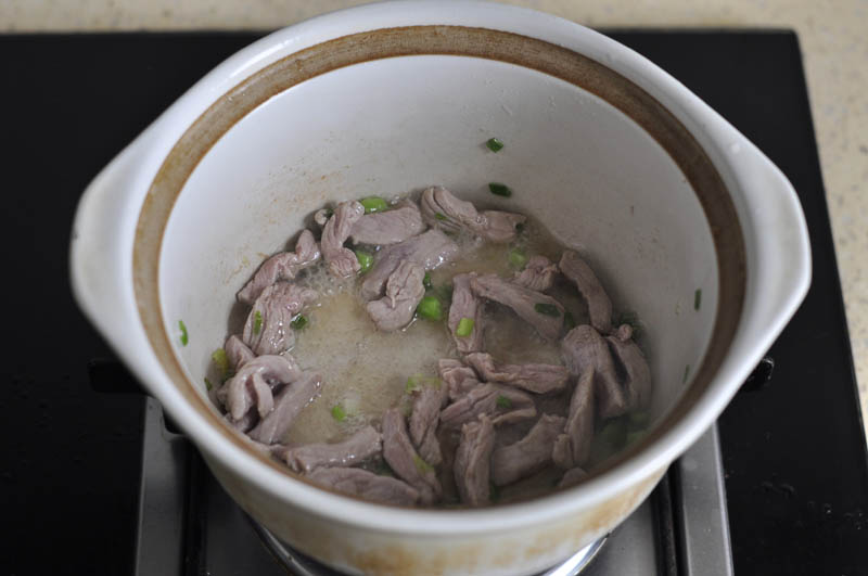 燕麦鸡蛋瘦肉粥