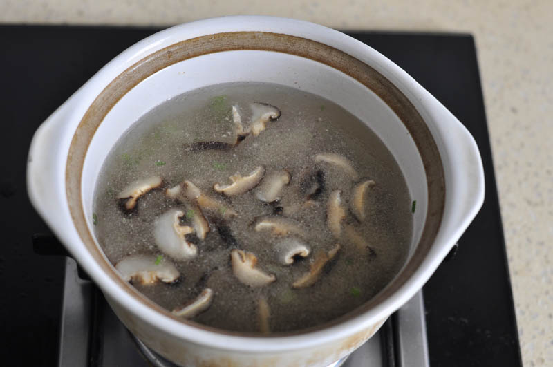 燕麦鸡蛋瘦肉粥