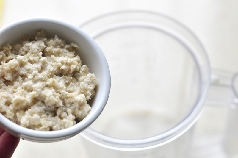 蓝莓香蕉燕麦豆乳