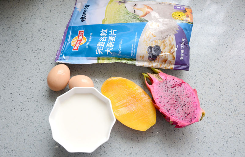 牛奶燕麦鸡蛋羹