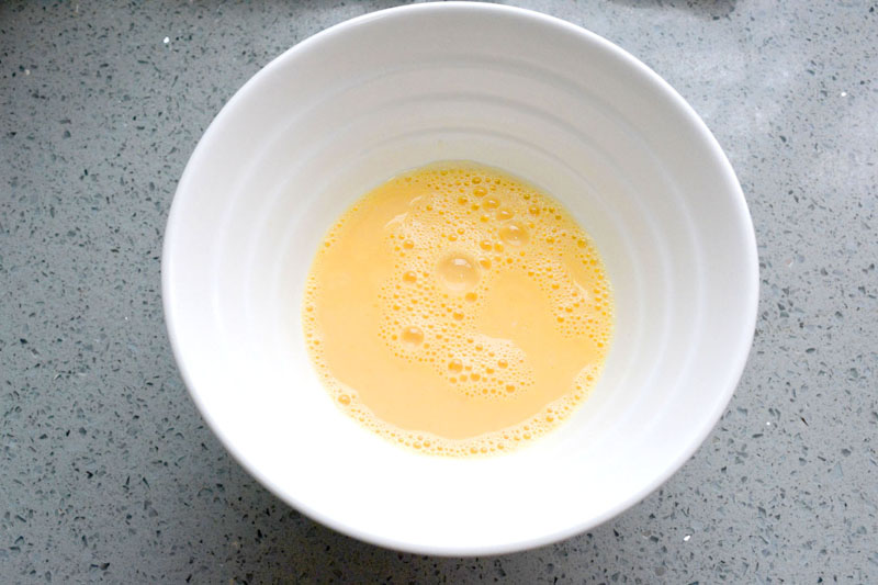 牛奶燕麦鸡蛋羹